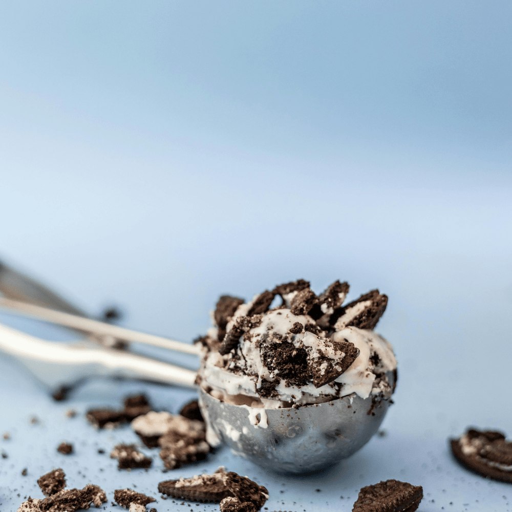 
                  
                    Oreo Crunch Topping - Pure Xocolate - Nahrungsmittel, Getränke & Tabak - Vanilleeis mit Oreo - Crunch - Topping – kreative Dessertidee mit dem knusprigen Bruch - Topping von Pure Xocolate
                  
                